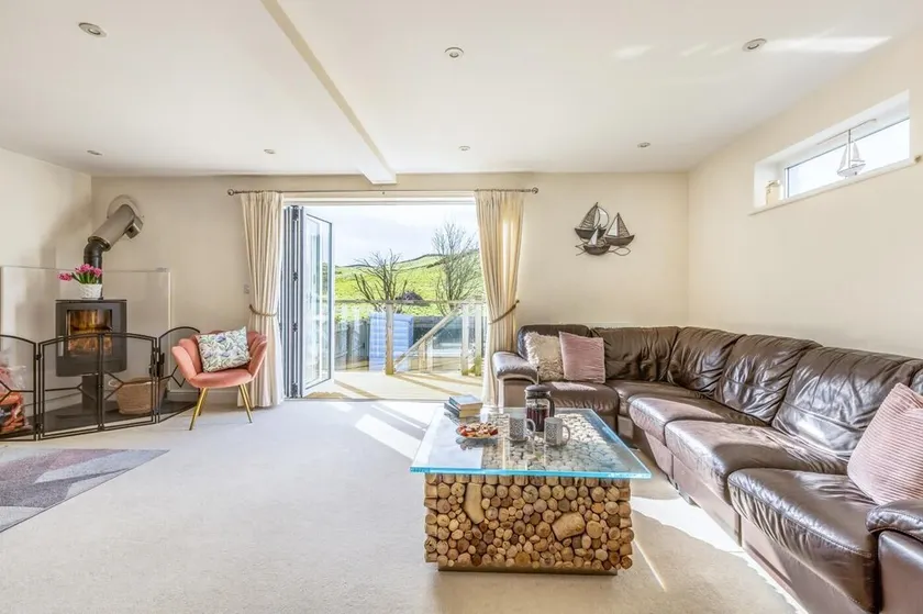 4 Bed in Mortehoe oc-dillyd - Image 1