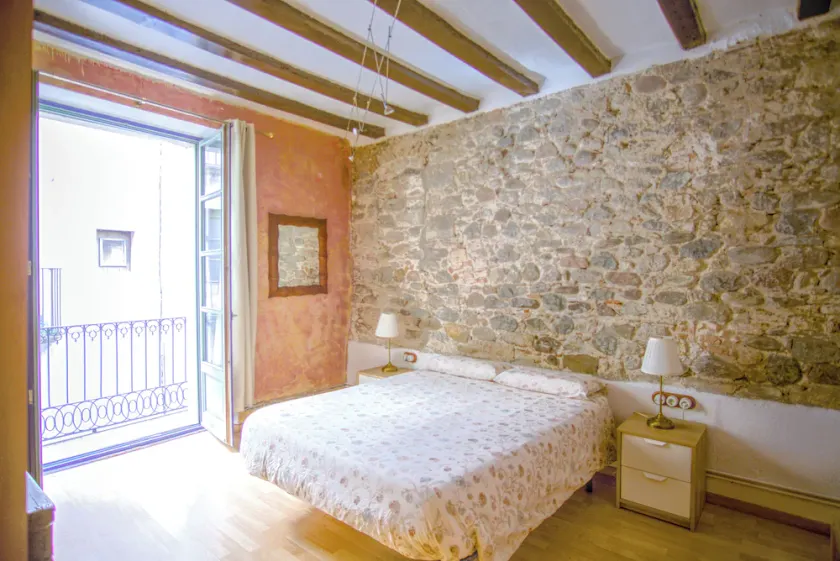 Charming flat next to the Cathedral - Image 1