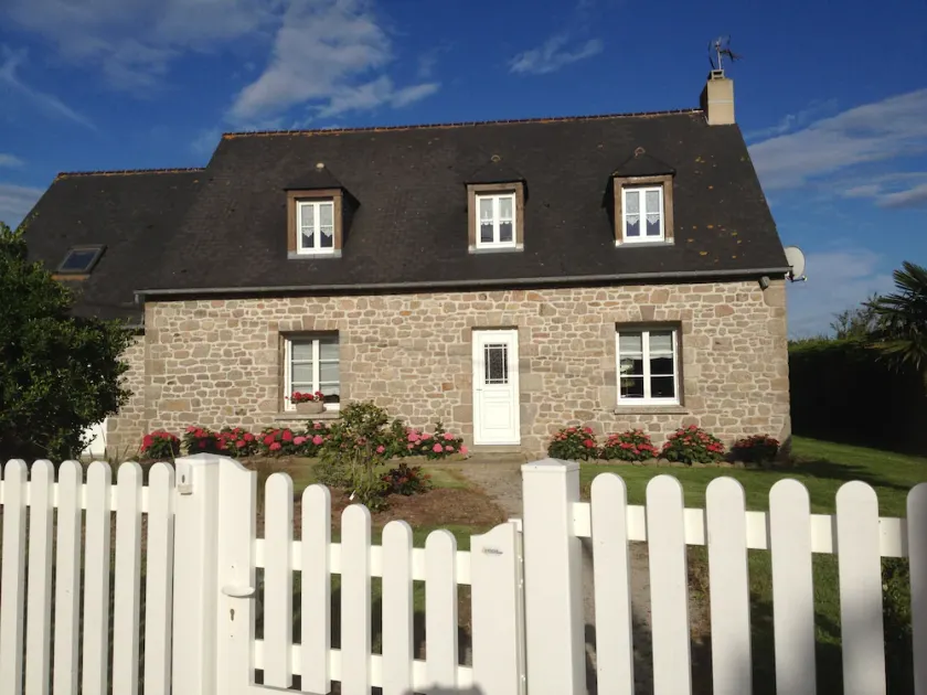 Cotentin, MARE, NIZZA INDIPENDENTE Country Class 4 STELLE 8 persone - Image 1