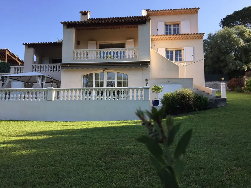 30 sq.m studio at garden level. Quiet villa in a green setting with terrace - Image 1