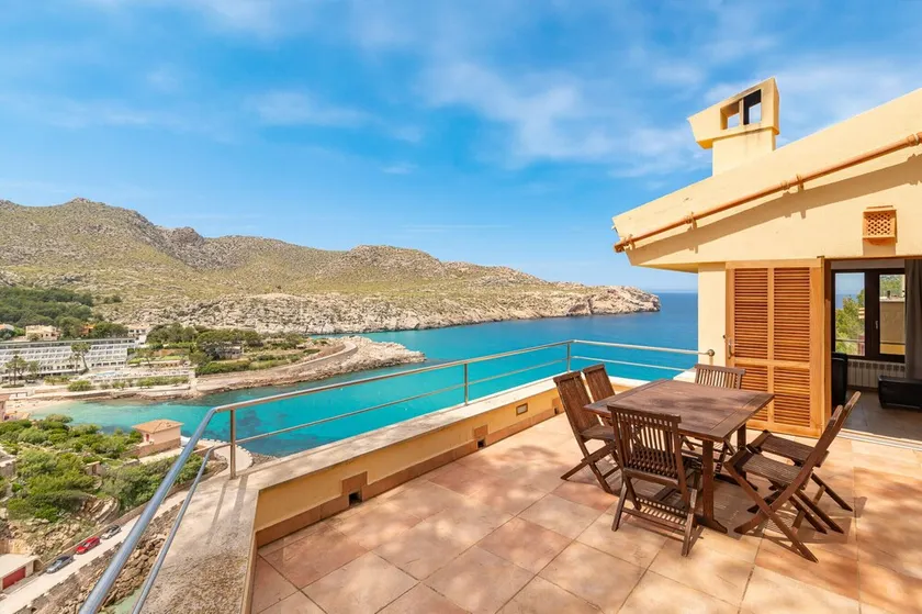 Beach Carbo for eight people with pool and BBQ - Image 1