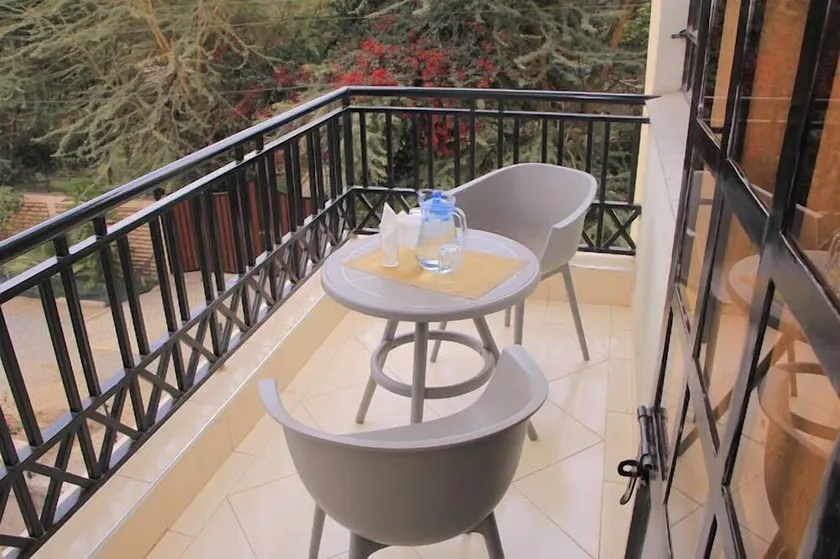 BIDA FURNISHED APARTMENTS - Image 1