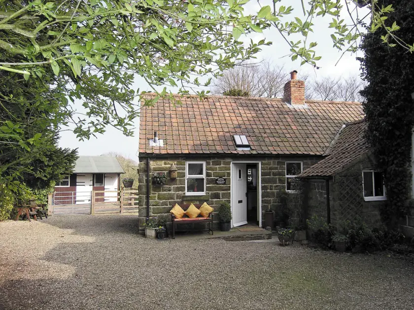 1 bedroom accommodation in Levisham - Image 1