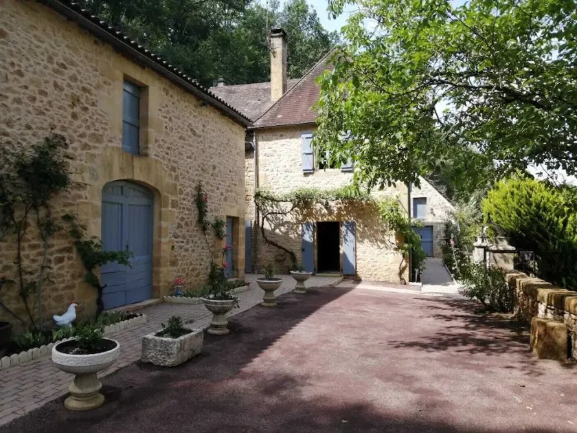Maison de charme pour huit à neuf personnes proche Sarlat et vallée de la Dordogne au calme - Image 1