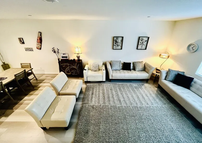 Disneyland New condo3 BD 3.5BA 2Car 1900sqft EV2charger - Image 1