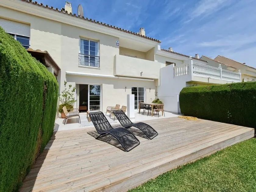 Fantastic 3-Bed House in Marbella perfect location - Image 1