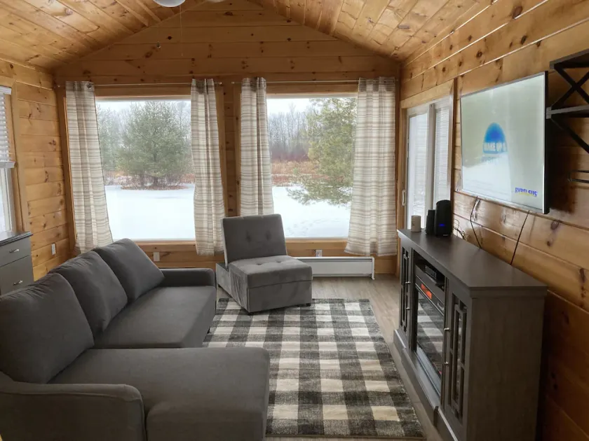 Tiny house, loft bedroom, near the river, Cooperstown and Baseball hall of fame - Image 1