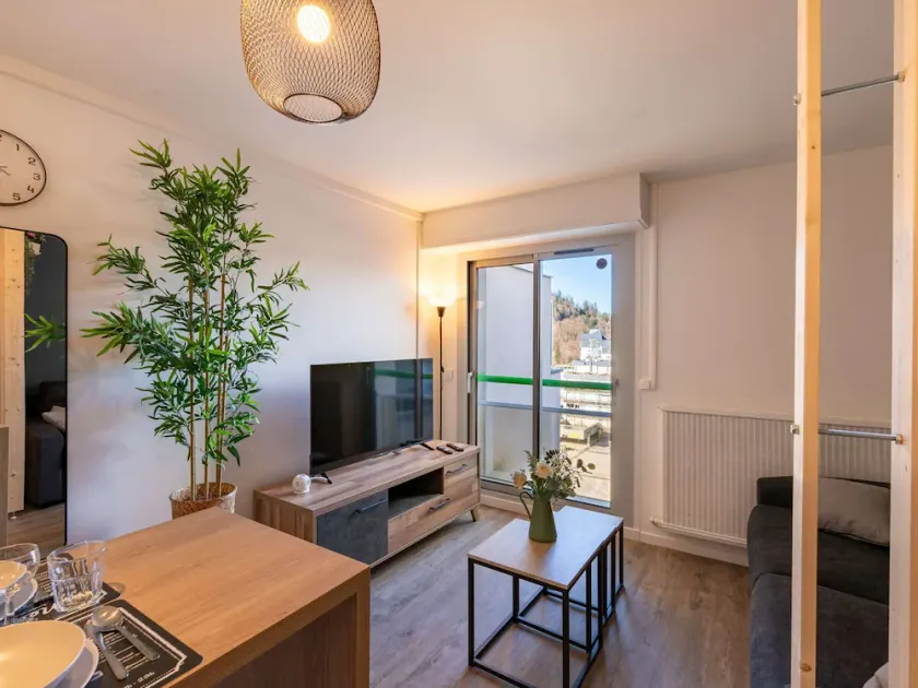 Modern studio for 2 with equipped kitchen and TV in Gourette - Image 1