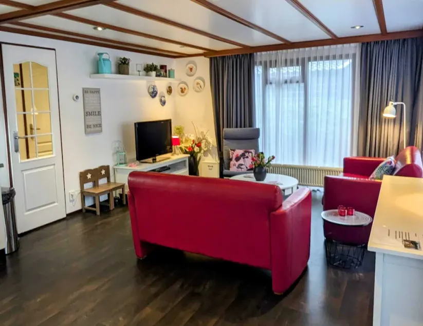 Cozy and child-friendly chalet in the Veluwe - Image 1