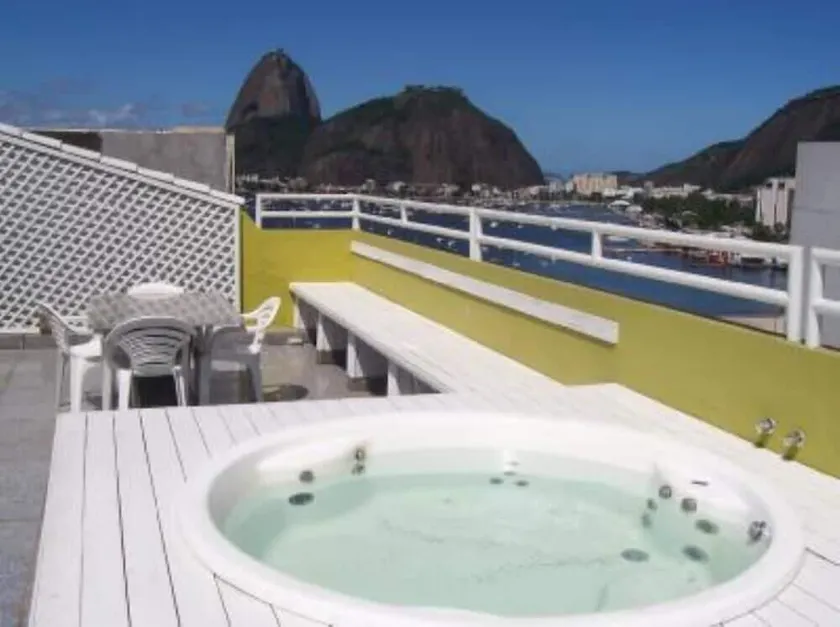 PENTHOUSE BOTAFOGO Panoramic penthouse with large terrace in Rio de Janeiro - Image 1