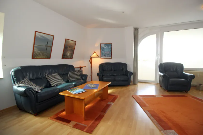 Trafalgar App. 427-56m² Ferienwohnung in Döse, strandnah, Schwimmbad und Sauna - Image 1