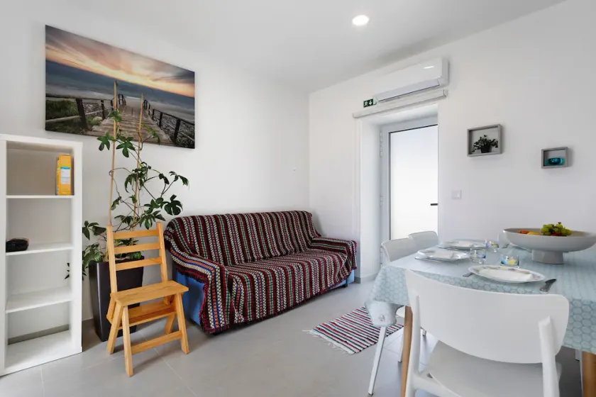 Appartamento 'Casinha Do Rei' con terrazza condivisa, Wi-Fi e aria condizionata - Image 1