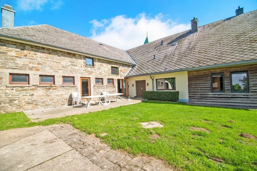 Holiday Home in Sourbrodt with Pool & Sauna - Image 1
