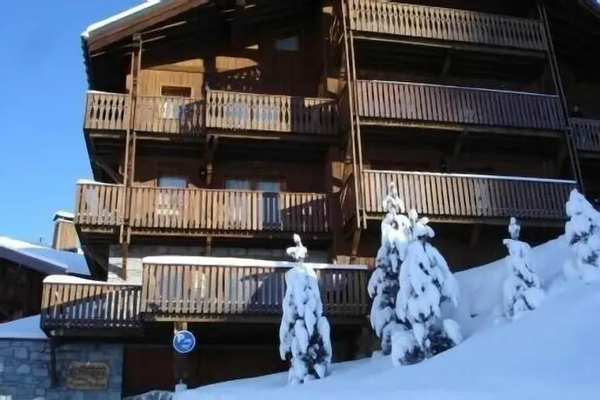 Luxury apartment in chalet on 3 vallees slopes - Image 1