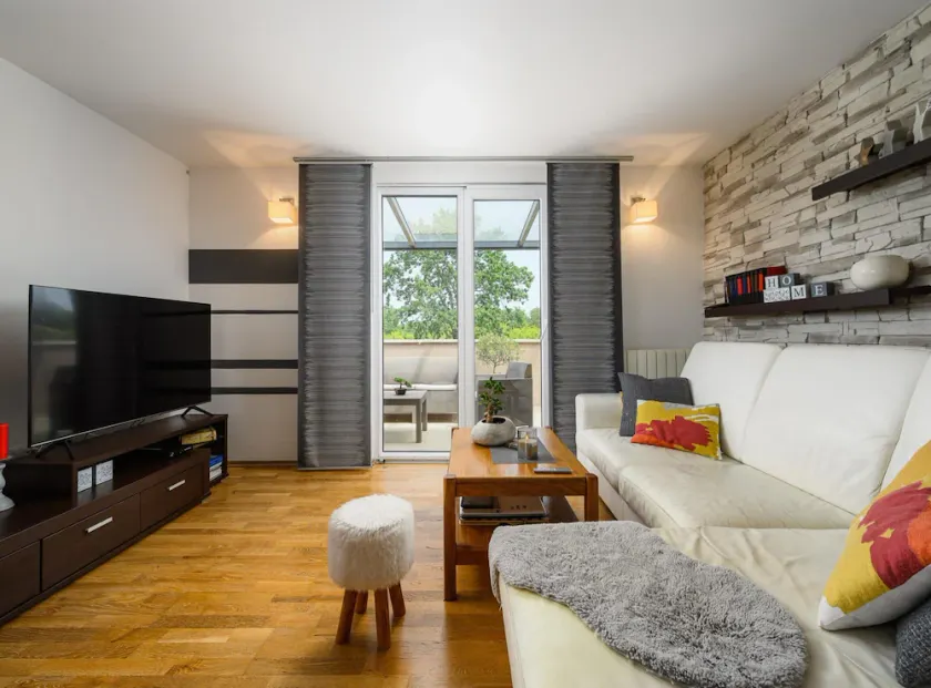Cozy Apartment With Children Area - Image 1