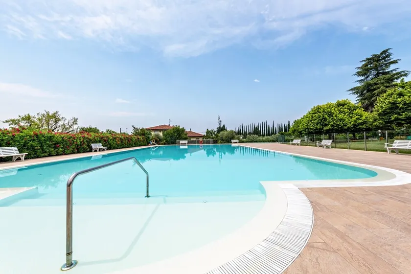Villa Vista Lago - Image 1