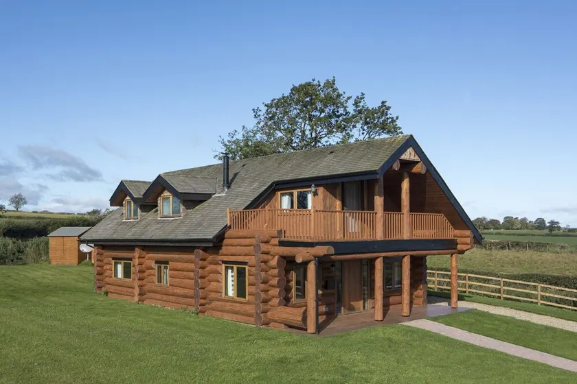 Traditional Scandinavian Random Log Home - Image 1
