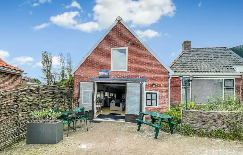 Nice home in Wierum with kitchen - Image 1