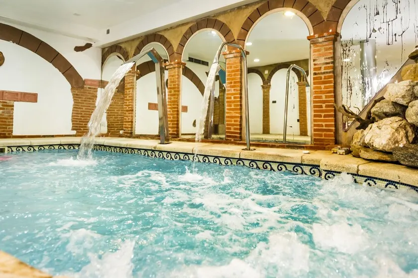 Luksus-landsted med privat spa 5 minutter fra Salamanca. - Image 1