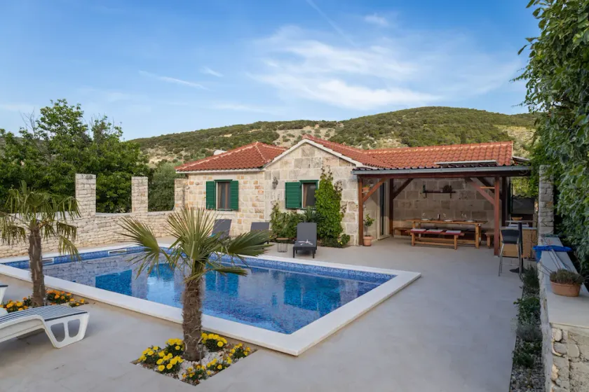Casa con piscina per famiglia Postire - Postira, Brazza - Brač (K-19563) - Image 1
