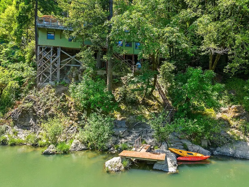 The Rhondavous - Détendez-vous sur la rivière, vues incroyables, plages, chiens bienvenus! - Image 1