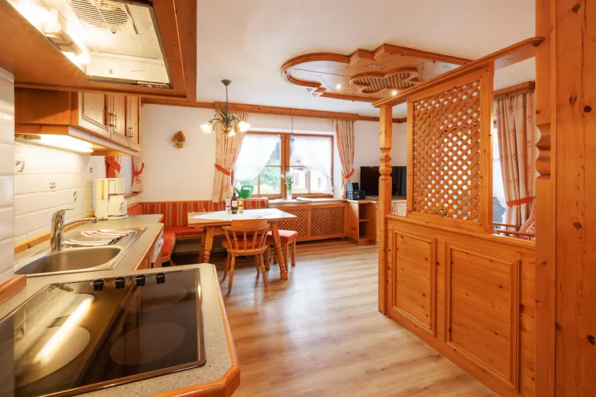Fewo , Balkon, Kochnische, 2 Schlaf- und 1 Wohnzimmer, max 4 Personen - Image 1