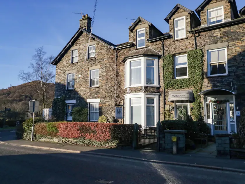Norwood House - Image 1