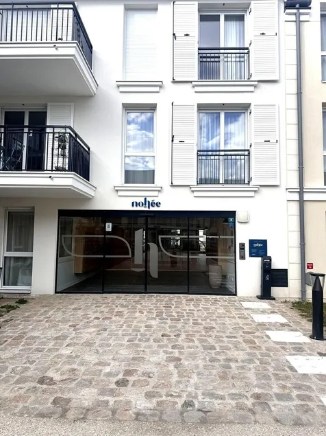 Zenao Appart'hôtels Plaisir - Image 1