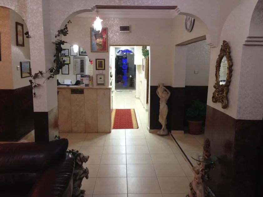 Ekol Hotel - Image 1