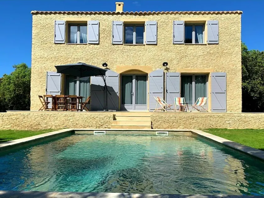 Bastide Provençale Avec Piscine Privée Chauffée - Image 1