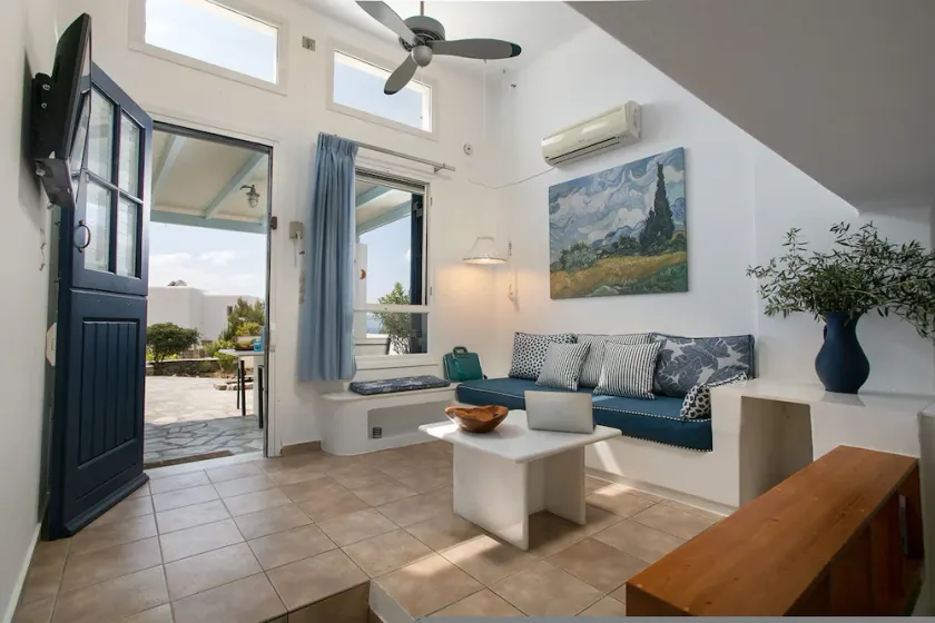 Sunset Beach house with two bedrooms - Image 1