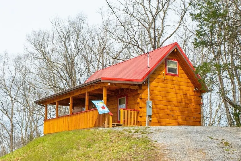 NEW! Custom Cabin on 10 acres! - Image 1