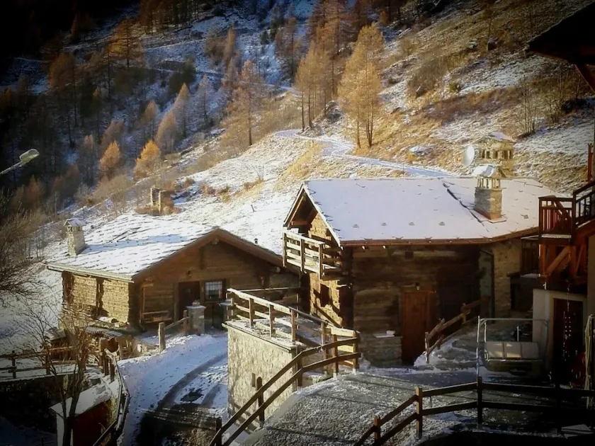 Ein uralter Märchen-Schlingel, ein Chalet inmitten der Natur - Image 1