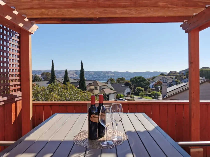 2800sqft Luxurious home with bay view private pool near SF & NAPA - Image 1