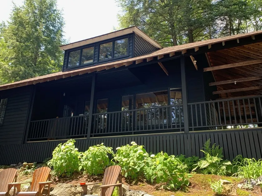 Muskoka Waterfront Retreat - Image 1