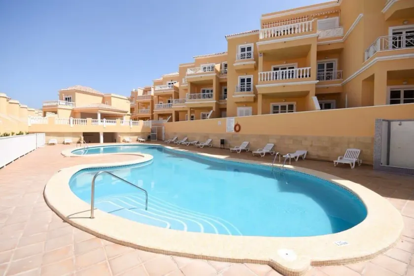 Benimar 13 - Two Bed mit Blick auf den Pool - Image 1
