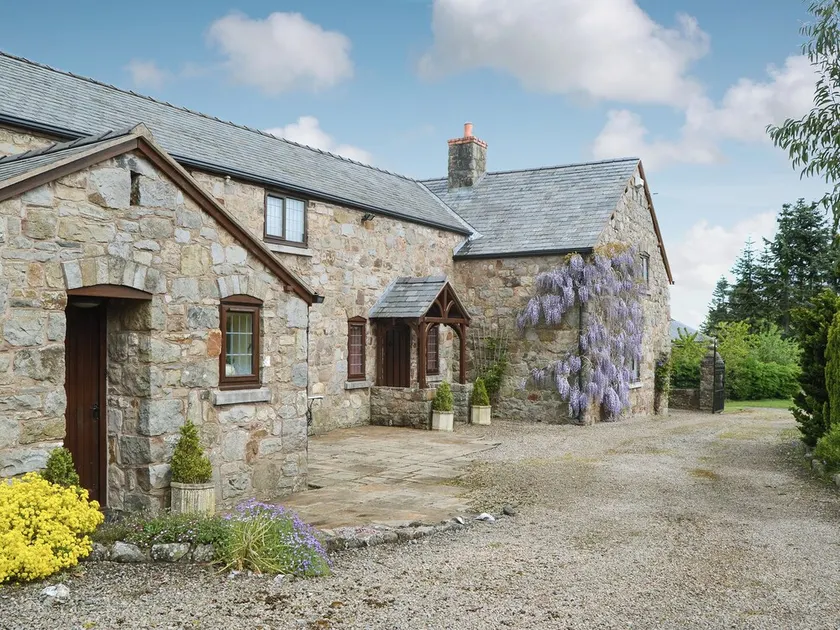 Alojamiento de 6 habitaciones en Weston Rhyn, near Oswestry - Image 1