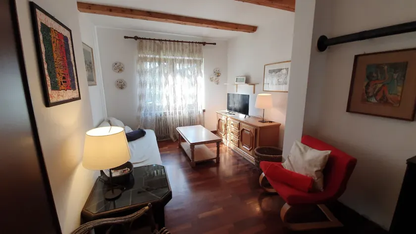 Apartment, Dolomites, sleeps 4, very central - Image 1