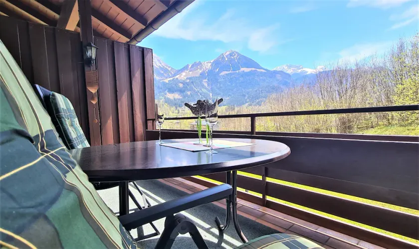 Cozy gallery vacation apartment mountain view with panoramic view - Image 1