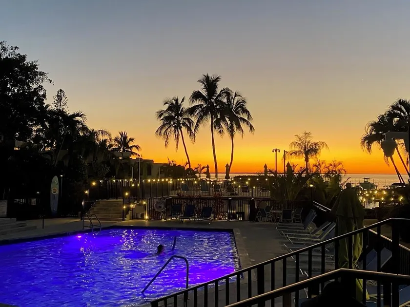 Moon Bay Condo, Paradise Found! Heated pool/marina - Image 1
