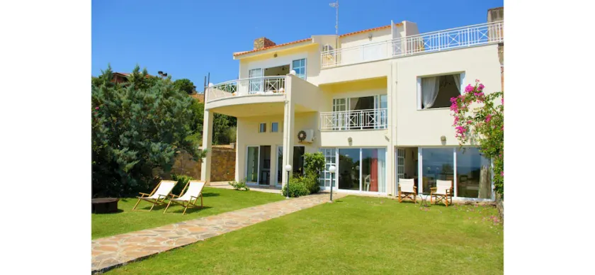 House - Image 1