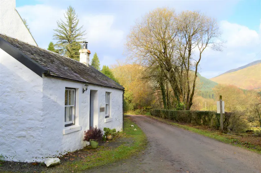 Ruhige Dorflage in einem schönen Tal in der Nähe von Dunoon, Argyll. Schlaf 2, haustierfreundlich - Image 1
