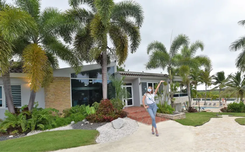 Aguadilla Villa Bonita #1, sleeps 35+, pool, jacuzzi, kids area, volley, basket. - Image 1
