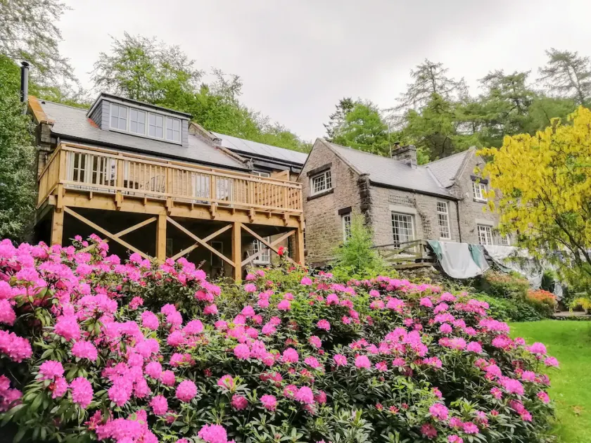 Folly Lodge - Image 1