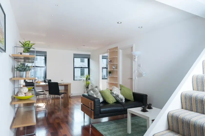 Spacious. Pimlico Station, Westminster  + Fantastic Central Location + - Image 1