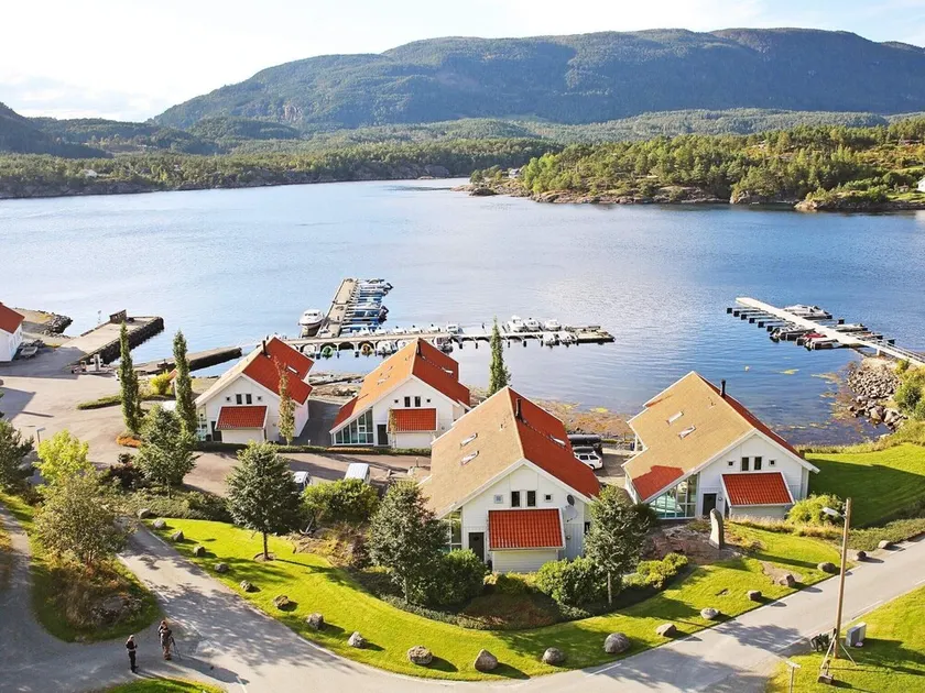 4 star holiday home in Jelsa - Image 1