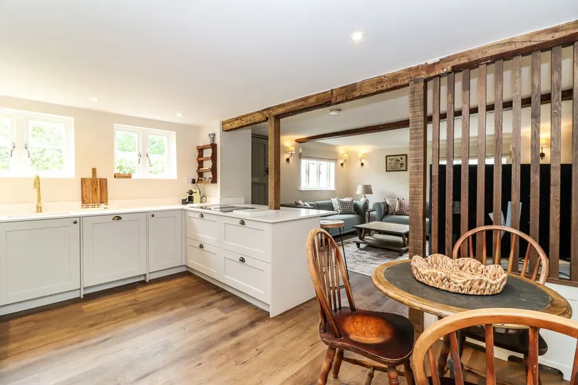 Tuffs Farm Cottage - Image 1