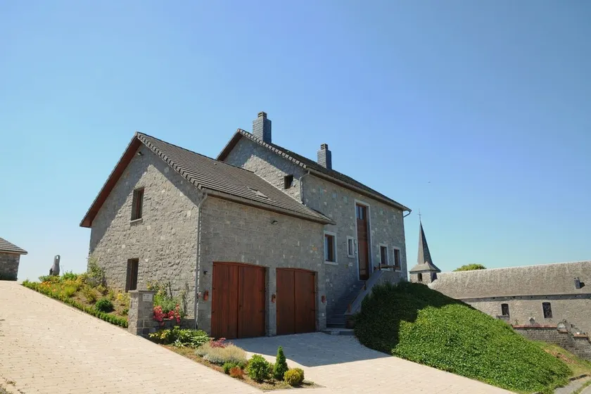 Casa in pietra a Durbuy con sauna e vista - Image 1