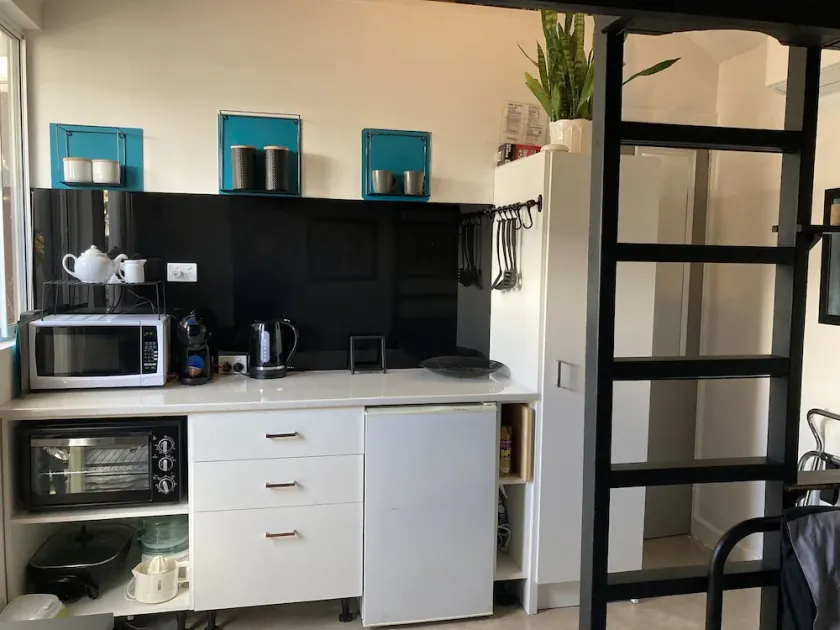 Modern Tiny House - Image 1