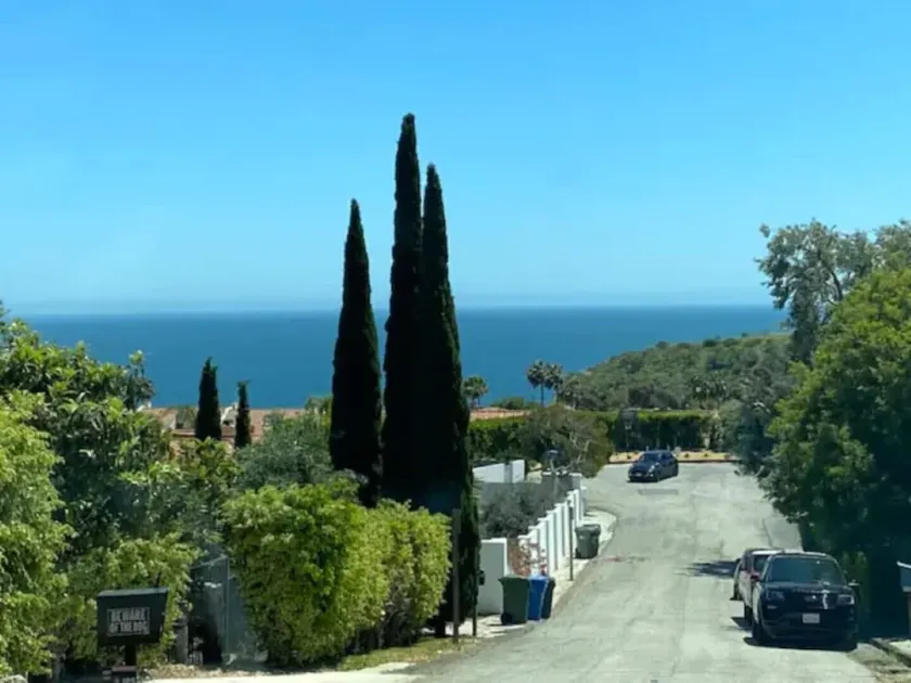 30% OFF! Malibu Peaceful Getaway • Beach • Ocean - Image 1